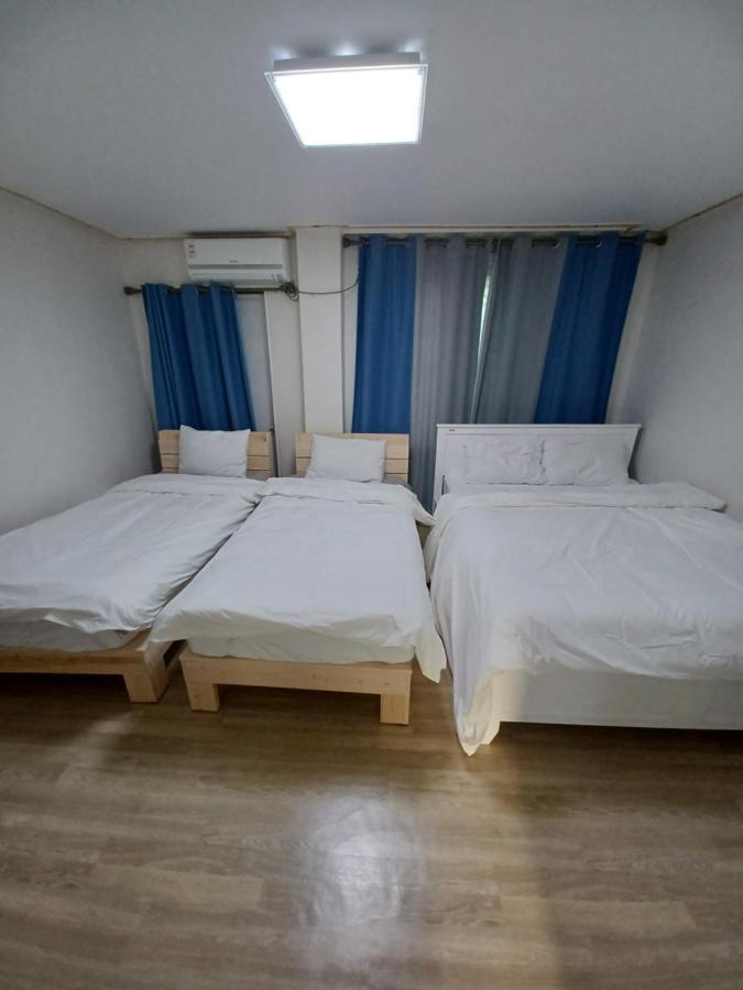 J&J Guesthouse Jeonju Exterior photo